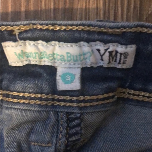 Ripped YMI Jeans - Picture 4 of 4